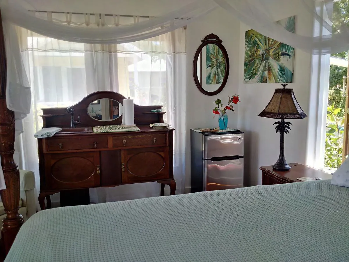 Terra Cottage, 1 Or 2 Bedroom Cottage In Hodges Bay Cedar Grove